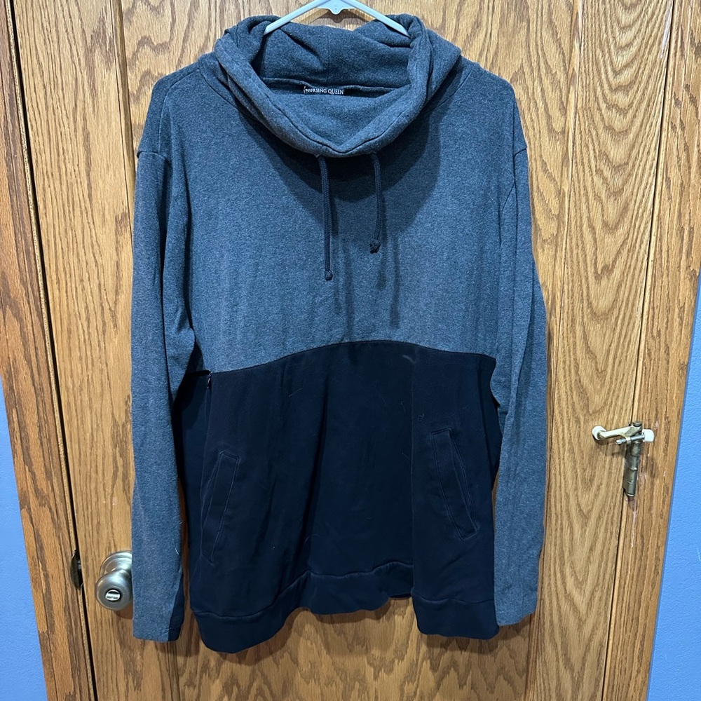 Nursing Queen Pullover Nursing Sweatshirt